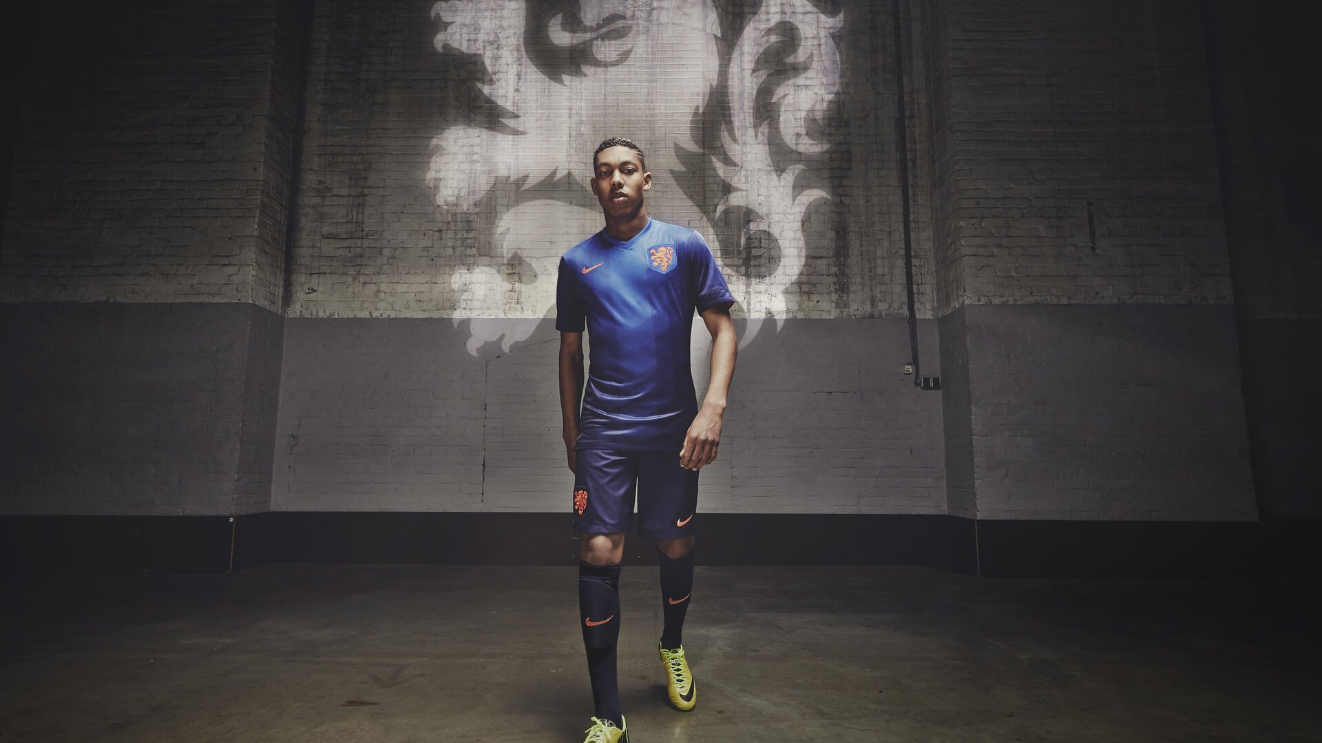 kaiyun网站-“东安湖体育公园：铁人三项选手体力与毅力的极限挑战”