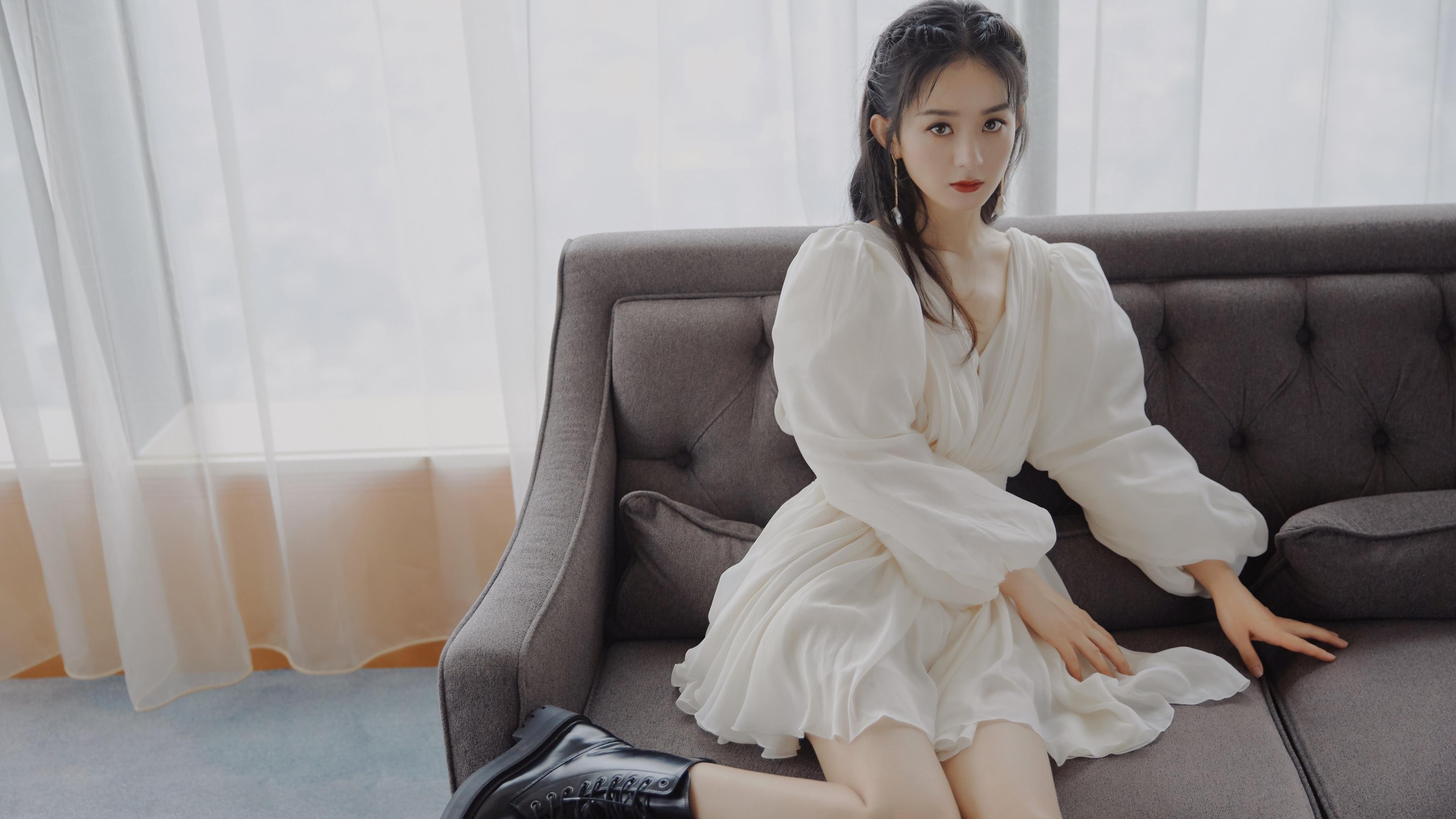 巴黎圣日耳曼继续领跑法甲，提前锁定冠军目标