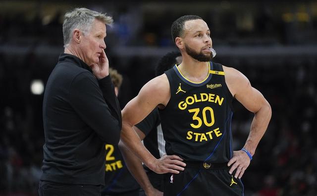 关于开云体育：勇士队战术调整：科尔计划增加跑轰战术的信息