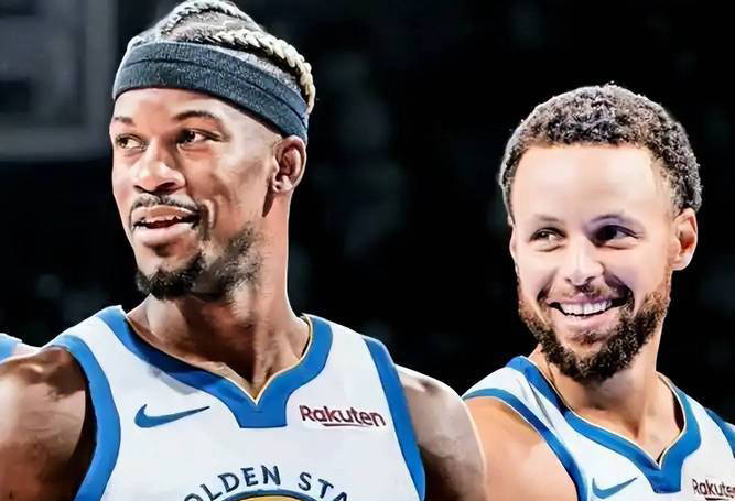 关于开云体育：勇士队战术调整：科尔计划增加跑轰战术的信息