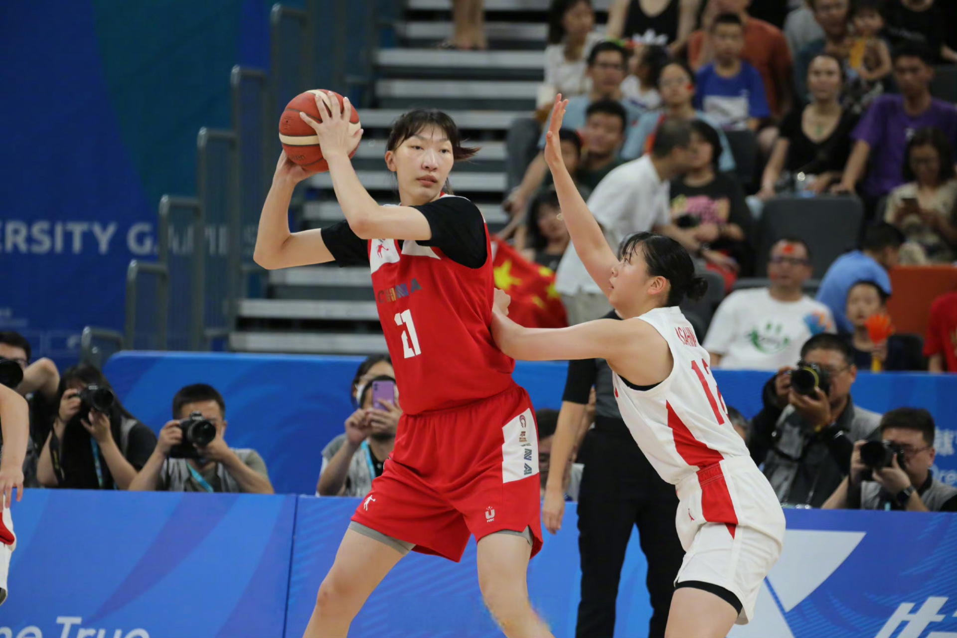 包含开云体育:中国女篮征战国际赛场,展现巾帼风采的词条 包含开云体育:中国女篮征战国际赛场,展现巾帼风采的词条