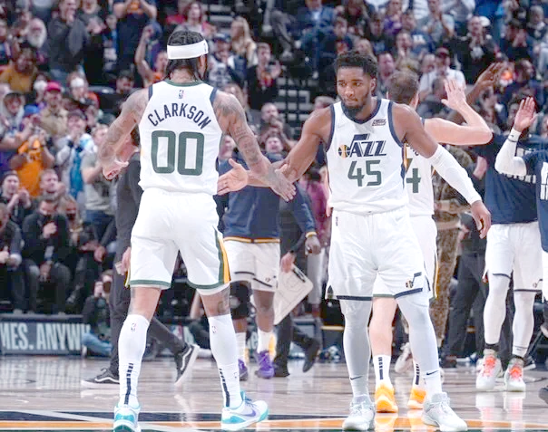 米切尔:爵士的得分王 米切尔:爵士的得分王